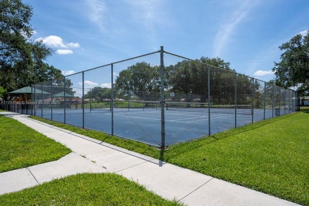 Exterior, Tennis Courts