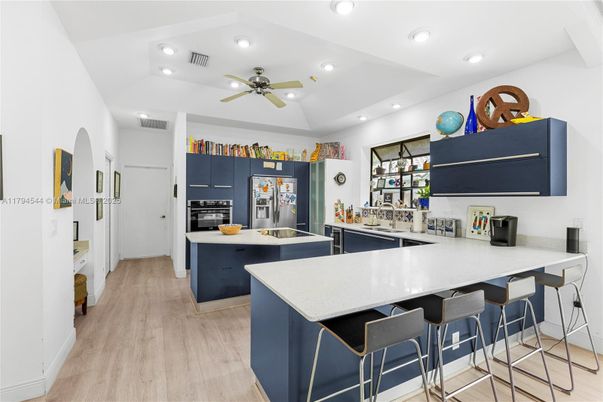 Interior, Kitchen, Recessed Lighting, Wood Texture Flooring