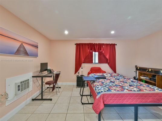 Bedroom, Home Office, Interior, Recessed Lighting
