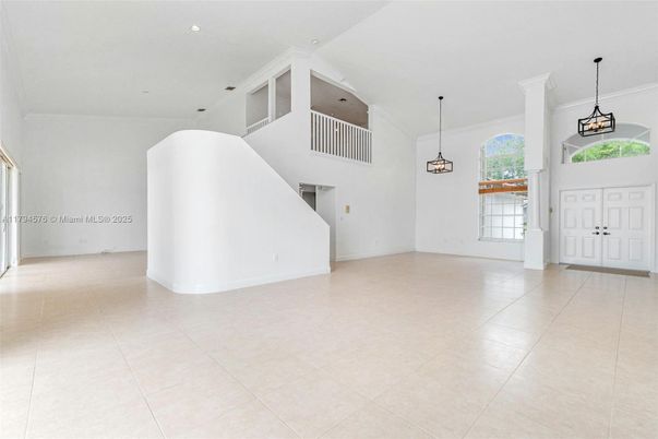 Empty room, Interior, Pendant Lights, Recessed Lighting