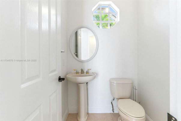 Bathroom, Interior