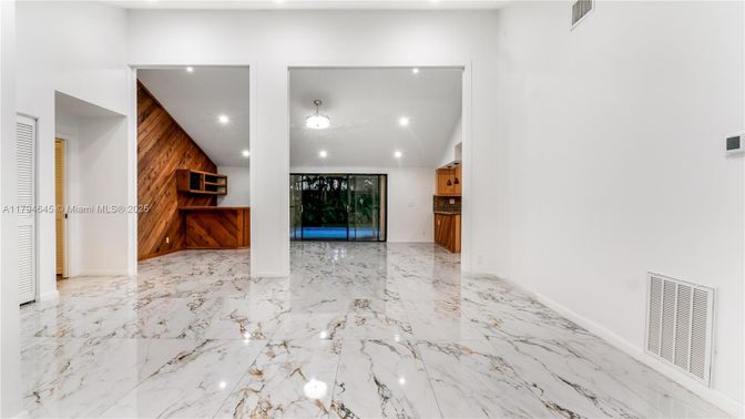 Empty room, Interior, Marble, Recessed Lighting