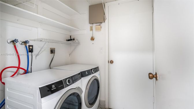 Interior, Utility Closets, Washer