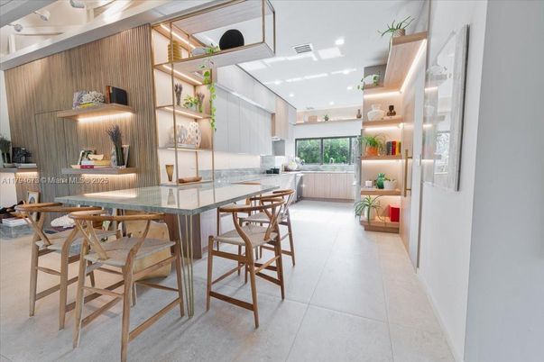 Dining room, Interior, Kitchen, Recessed Lighting