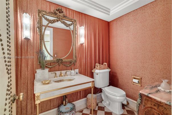 Bathroom, Interior