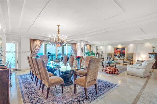 Chandelier, Dining room, Interior, Living room