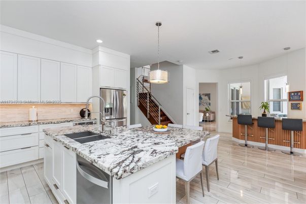 Interior, Kitchen, Pendant Lights, Recessed Lighting, Stainless Steel Appliances