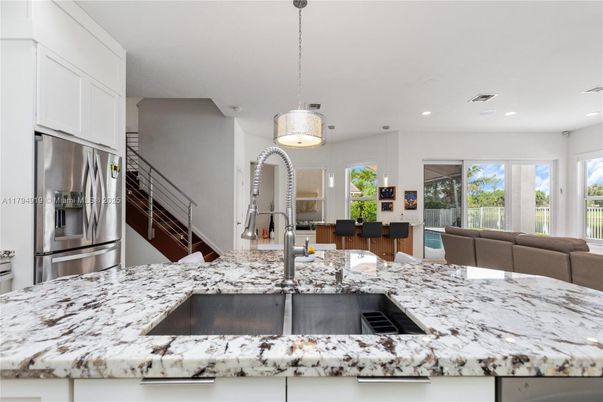 Interior, Kitchen, Pendant Lights, Recessed Lighting, Stainless Steel Appliances