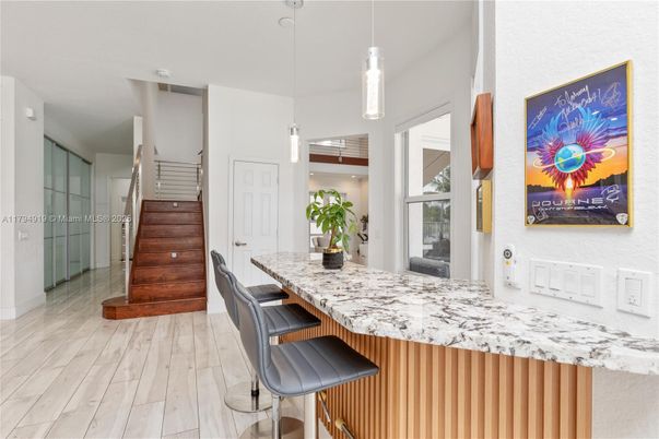 Interior, Pendant Lights, Wood Texture Flooring