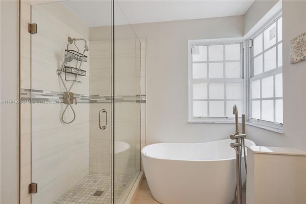 Bathroom, Free Standing Baths, Glass Shower, Interior