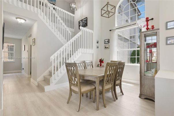 Dining room, Interior, Wood Texture Flooring