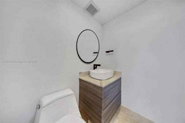 Bathroom, Interior