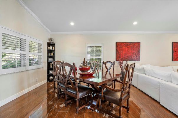 Dining room, Interior, Living room, Recessed Lighting, Wood Texture Flooring