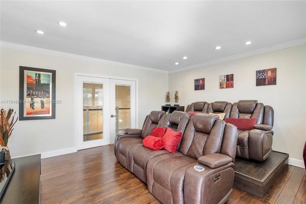 Home Theatre Room, Interior, Living room, Recessed Lighting, Wood Texture Flooring