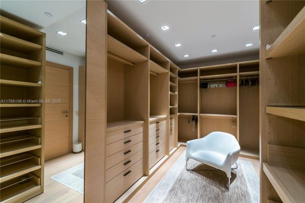 Interior, Recessed Lighting, Walk-in Closets, Wood Texture Flooring