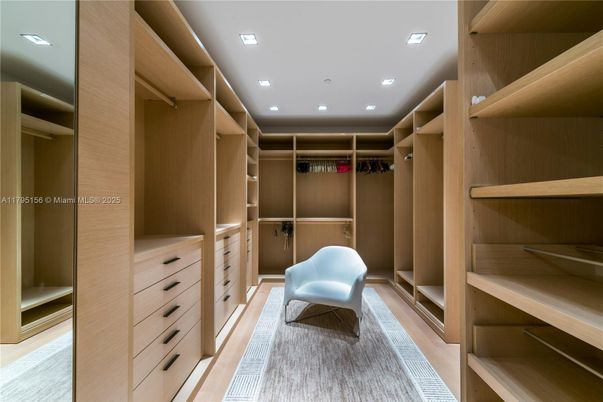 Interior, Recessed Lighting, Walk-in Closets