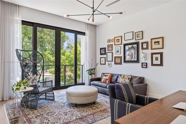 Interior, Living room, Pendant Lights, Wood Texture Flooring