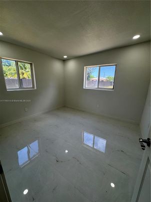 Empty room, Interior, Marble, Recessed Lighting