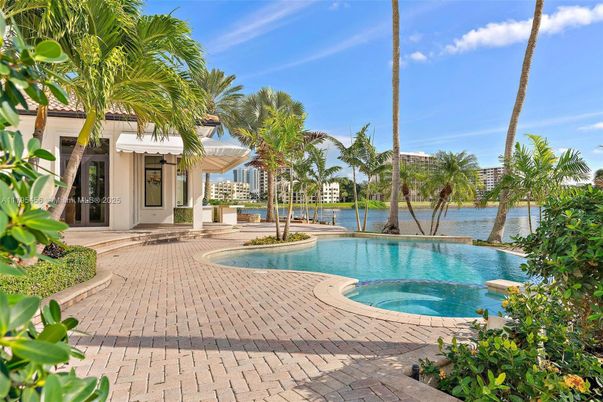 Exterior, Lake, Pool, Water