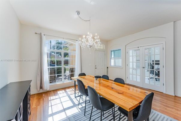 Chandelier, Dining room, Interior, Wood Texture Flooring