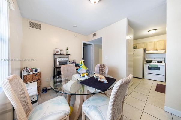 Dining room, Interior, Kitchen