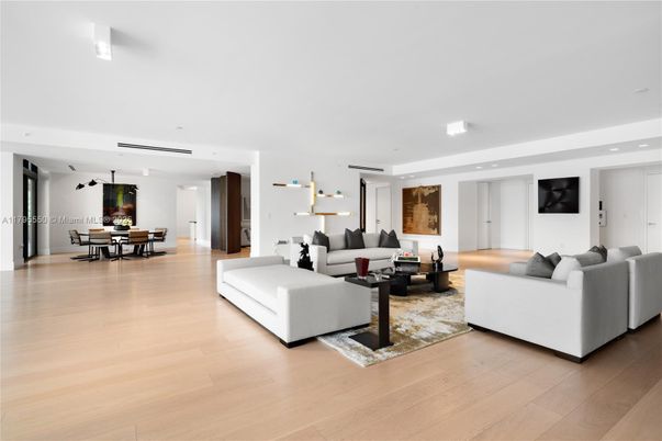 Dining room, Interior, Living room, Pendant Lights, Recessed Lighting, Wood Texture Flooring