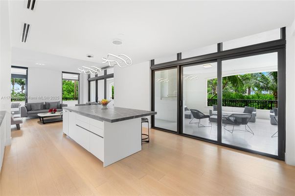 Interior, Kitchen, Living room, Pendant Lights, Recessed Lighting, Wood Texture Flooring