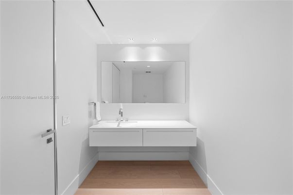 Bathroom, Interior, Recessed Lighting, Wood Texture Flooring