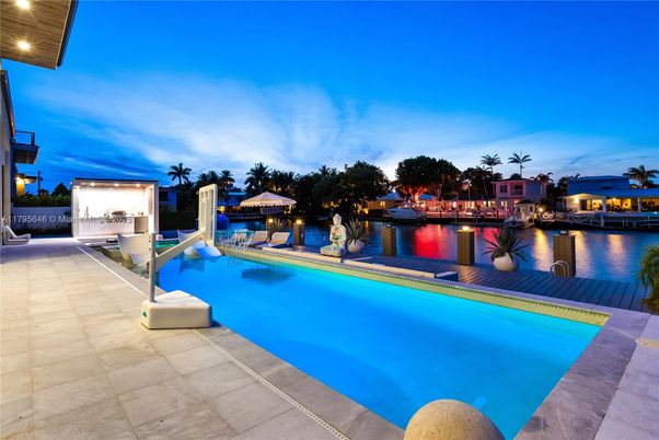 Exterior, Lake, Pool