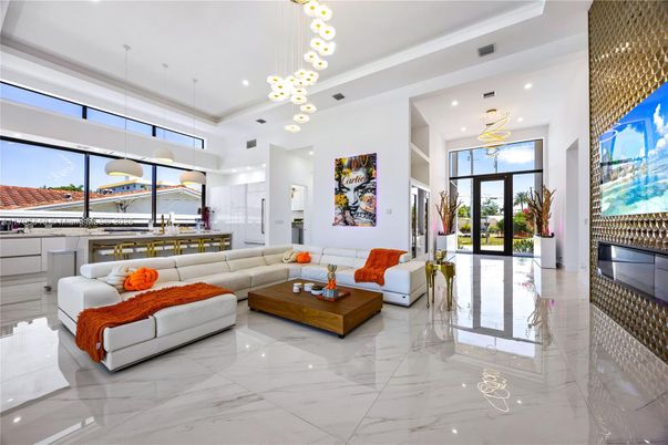 Interior, Kitchen, Living room, Marble, Pendant Lights, Recessed Lighting