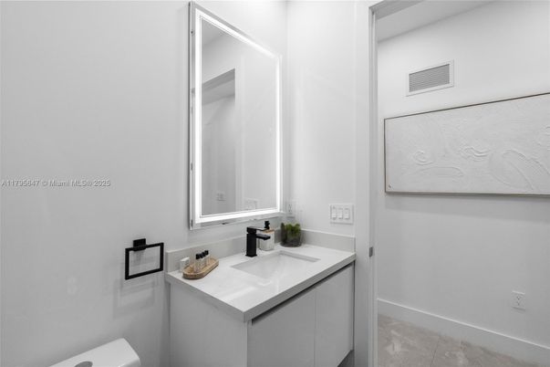 Bathroom, Interior