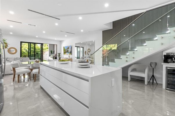 Interior, Kitchen, Marble, Recessed Lighting
