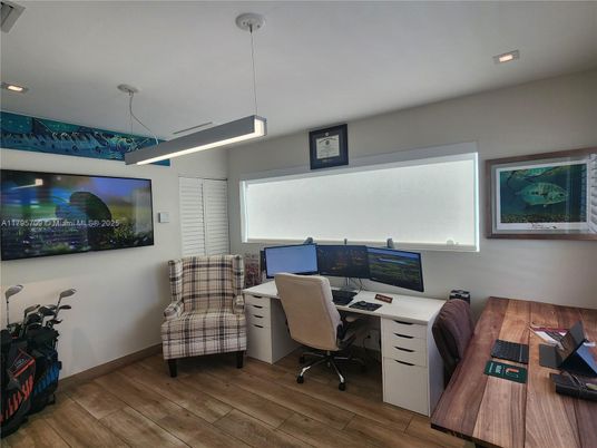 Home Office, Interior, Pendant Lights, Recessed Lighting, Wood Texture Flooring