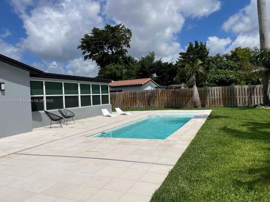 Backyard, Exterior, Pool