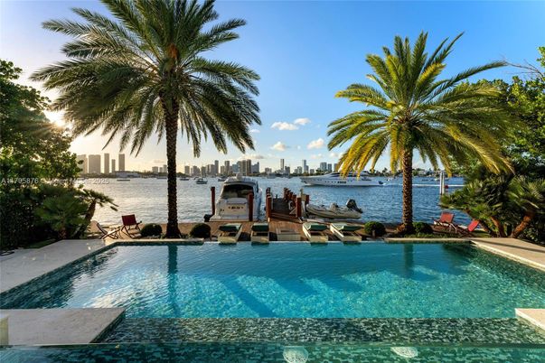 Exterior, Lake, Pool, Water