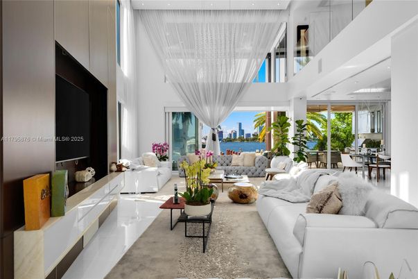 Dining room, Interior, Living room, Water
