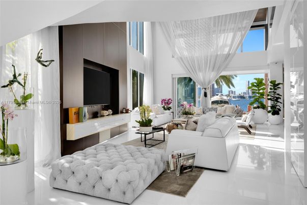 Interior, Living room