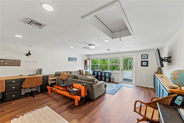 Home Office, Interior, Living room, Recessed Lighting, Wood Texture Flooring