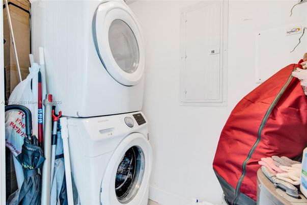 Interior, Utility Closets, Washer