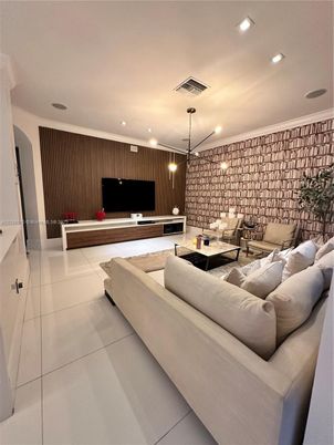 Interior, Living room, Pendant Lights, Recessed Lighting
