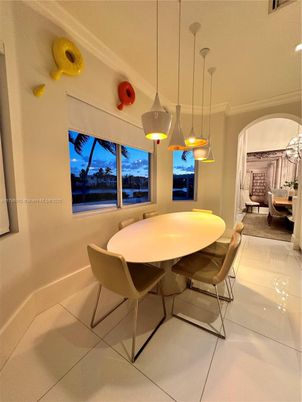 Dining room, Interior, Pendant Lights