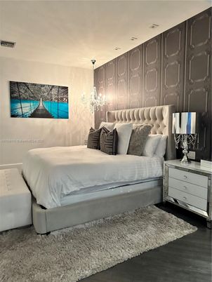 Bedroom, Interior, Pendant Lights, Wood Texture Flooring