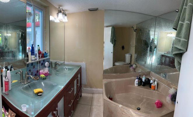 Bathroom, Dual Sink Vanities, Glass Shower, Interior