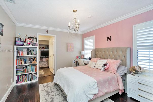 Bedroom, Chandelier, Interior, Wood Texture Flooring
