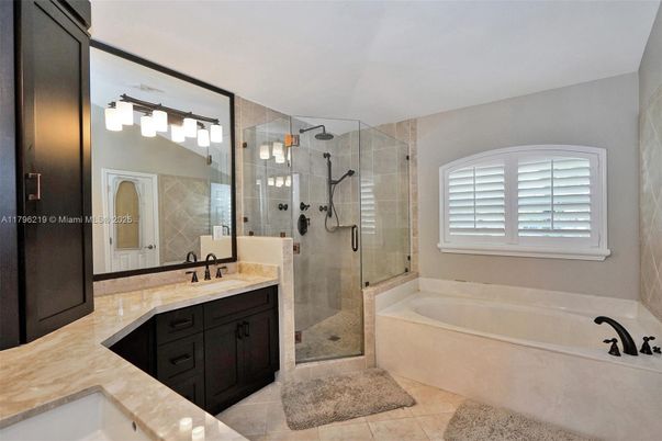 Bathroom, Dual Sink Vanities, Glass Shower, Interior