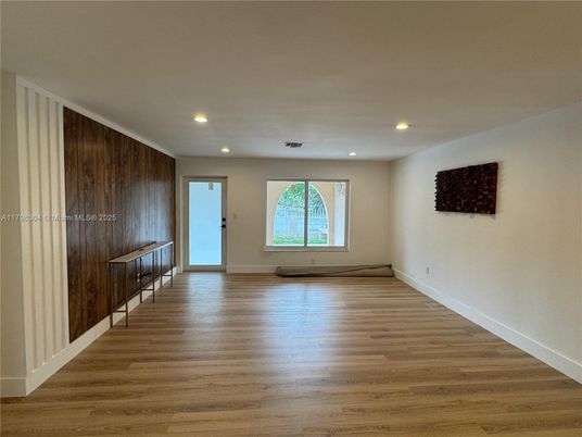 Empty room, Interior, Recessed Lighting, Wood Texture Flooring