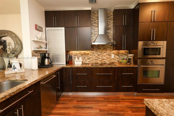 Interior, Kitchen, Stainless Steel Appliances, Wood Texture Flooring
