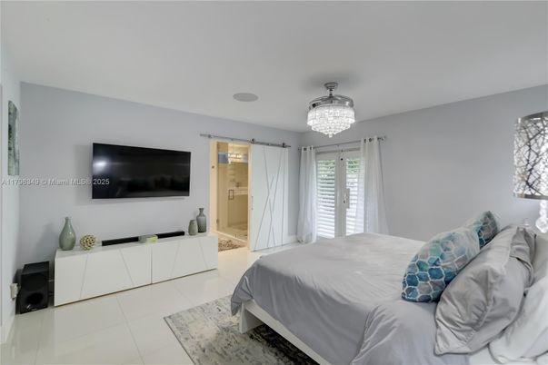 Bedroom, Chandelier, Interior