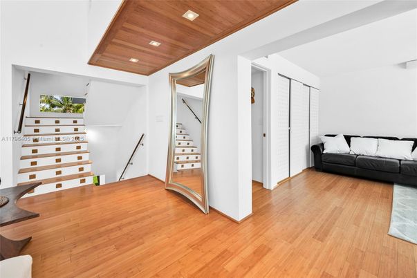 Interior, Recessed Lighting, Wooden Ceilings, Wood Texture Flooring