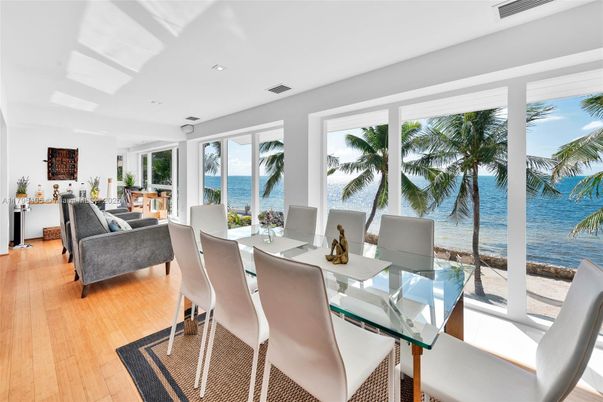 Dining room, Interior, Living room, Recessed Lighting, Water, Wood Texture Flooring